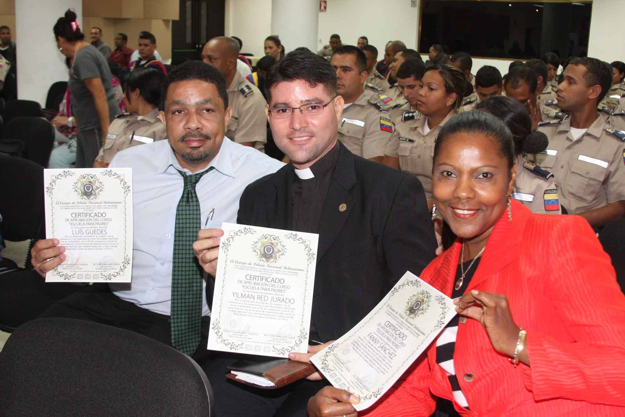 00 Portada de la formacion seminario en caracas a funcionarios cpnb y pastores el formados magister Wuilmar J Lorca y el patrocinan General Manuel Eduardo Perez Urdaneta actualizado al 2023 foto 70