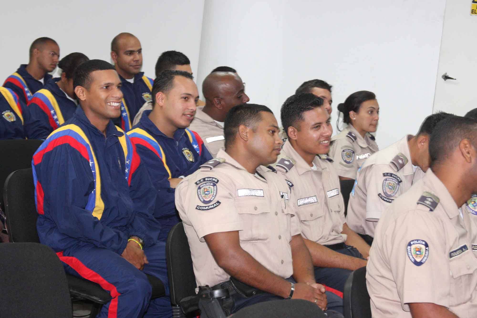 00 Portada de la formacion seminario en caracas a funcionarios cpnb y pastores el formados magister Wuilmar J Lorca y el patrocinan General Manuel Eduardo Perez Urdaneta actualizado al 2023 foto 67