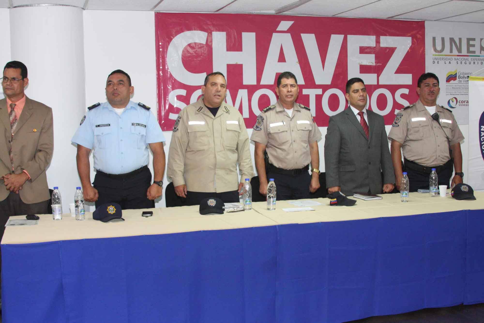 00 Portada de la formacion seminario en caracas a funcionarios cpnb y pastores el formados magister Wuilmar J Lorca y el patrocinan General Manuel Eduardo Perez Urdaneta actualizado al 2023 foto 63