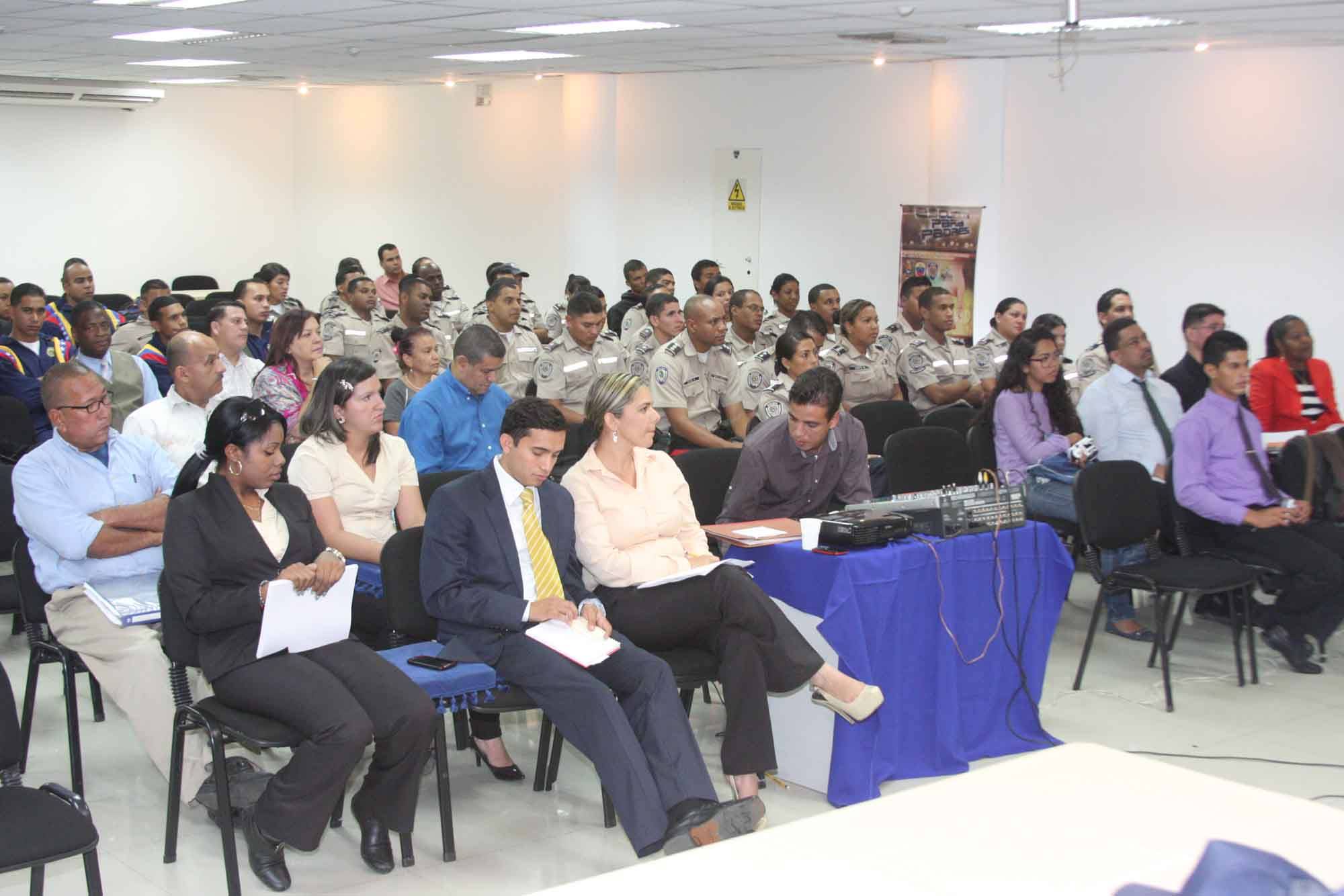 00 Portada de la formacion seminario en caracas a funcionarios cpnb y pastores el formados magister Wuilmar J Lorca y el patrocinan General Manuel Eduardo Perez Urdaneta actualizado al 2023 foto 57