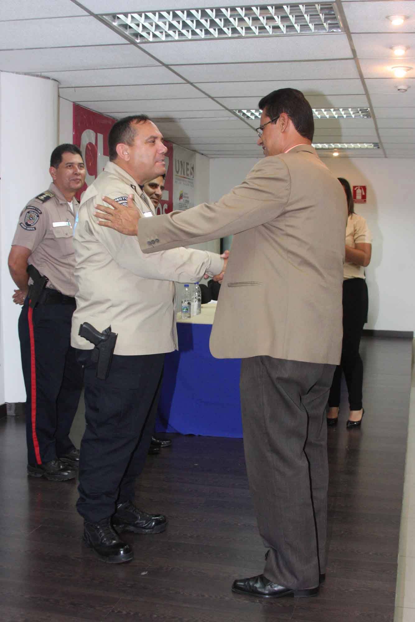 00 Portada de la formacion seminario en caracas a funcionarios cpnb y pastores el formados magister Wuilmar J Lorca y el patrocinan General Manuel Eduardo Perez Urdaneta actualizado al 2023 foto 53