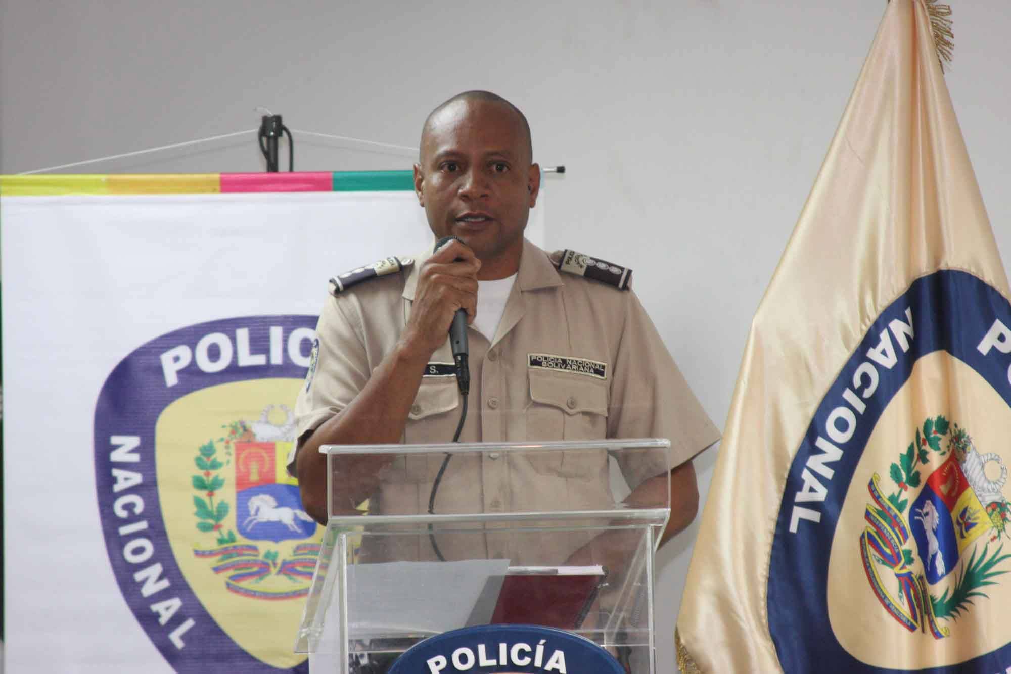 00 Portada de la formacion seminario en caracas a funcionarios cpnb y pastores el formados magister Wuilmar J Lorca y el patrocinan General Manuel Eduardo Perez Urdaneta actualizado al 2023 foto 29