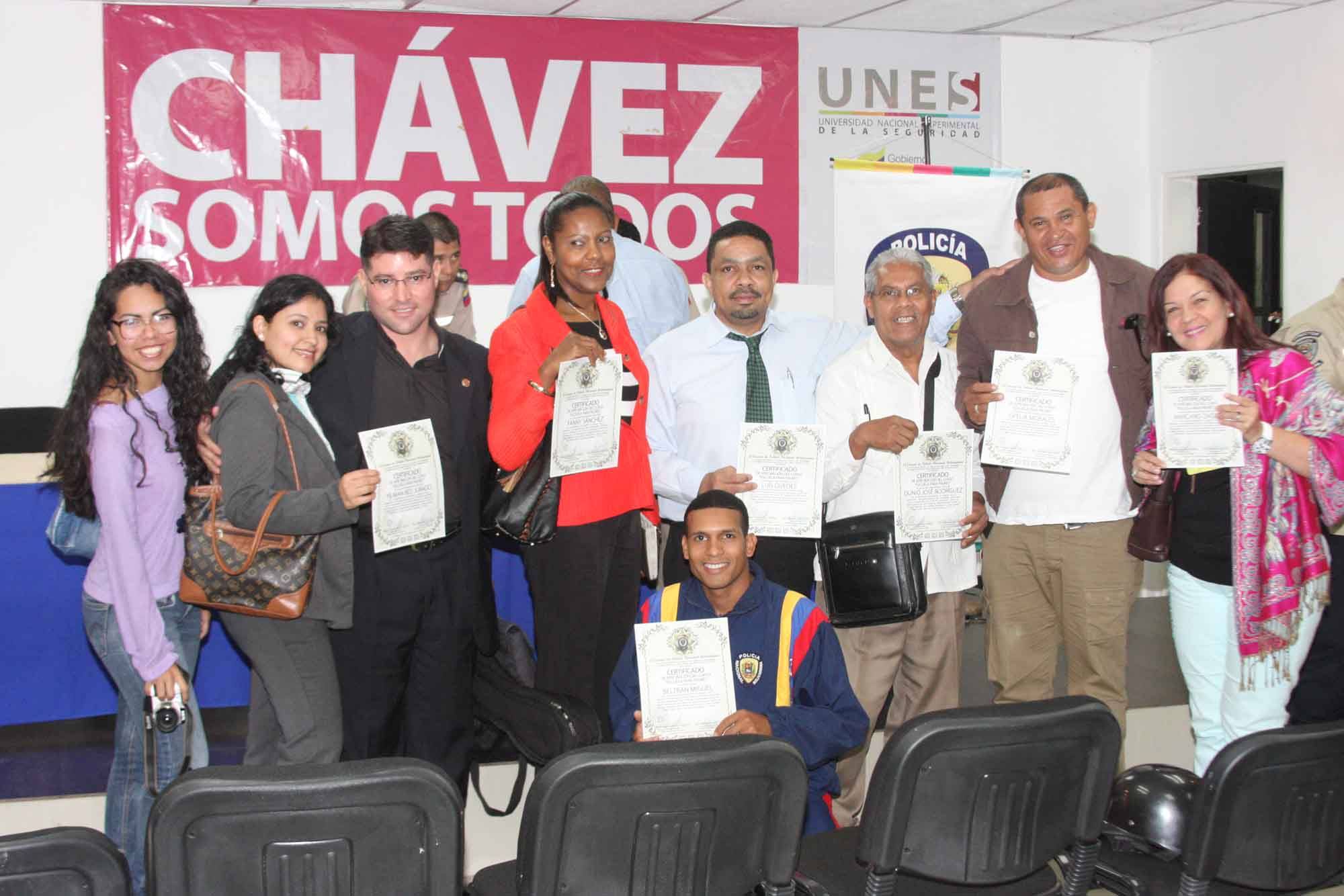 00 Portada de la formacion seminario en caracas a funcionarios cpnb y pastores el formados magister Wuilmar J Lorca y el patrocinan General Manuel Eduardo Perez Urdaneta actualizado al 2023 foto 13