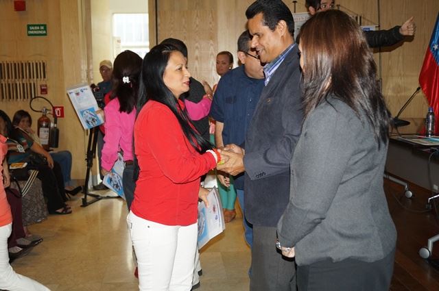 Magister Wuilmar J. Lorca, Doctora Aurora Chiquinquirá, Msc Mayuri Mendoza certificando a los funcionarios de la Dirección General de Prevención del Delito acto de certificación General Manuel Eduardo Perez Urdaneta foto 29