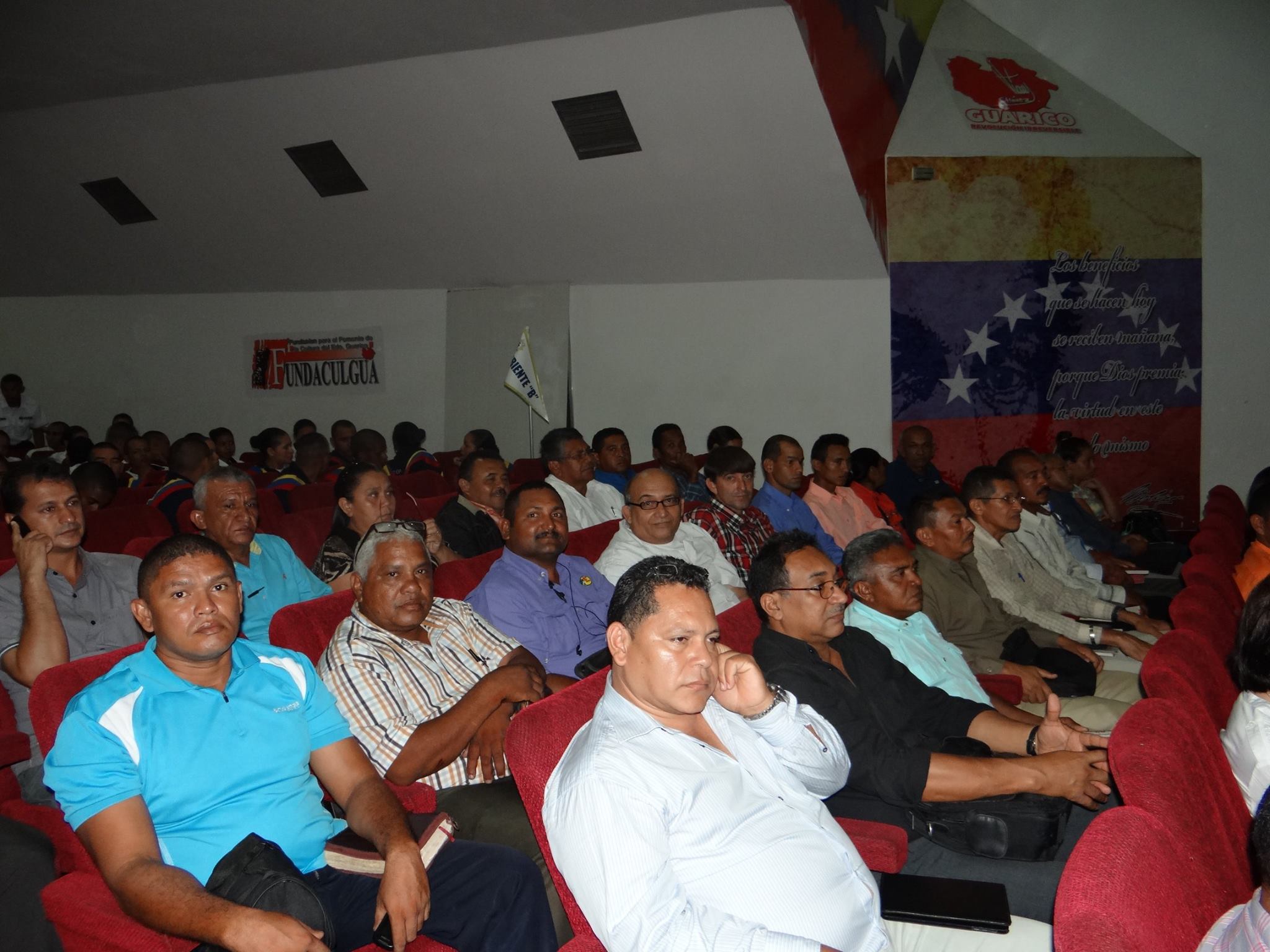 00 Portada de la formacion seminario en el estado Guárico mas 30 instituciones publicas con el gobernador el formados magister Wuilmar J Lorca y el patrocinan General Manuel Eduardo Perez Urdaneta foto actualizado al 2023 foto 54